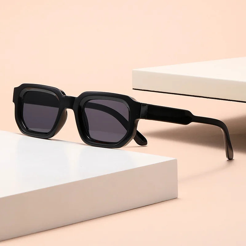 Le Coffret "Riviera" – Édition 6 Lunettes Rétro-Chic